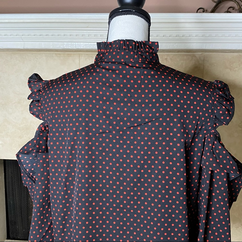 Attitude Unknown HighNeck Ruffle Cold Shou… - Picture 11 of 15